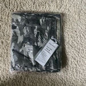 Brand New Men’s Cargo Shorts